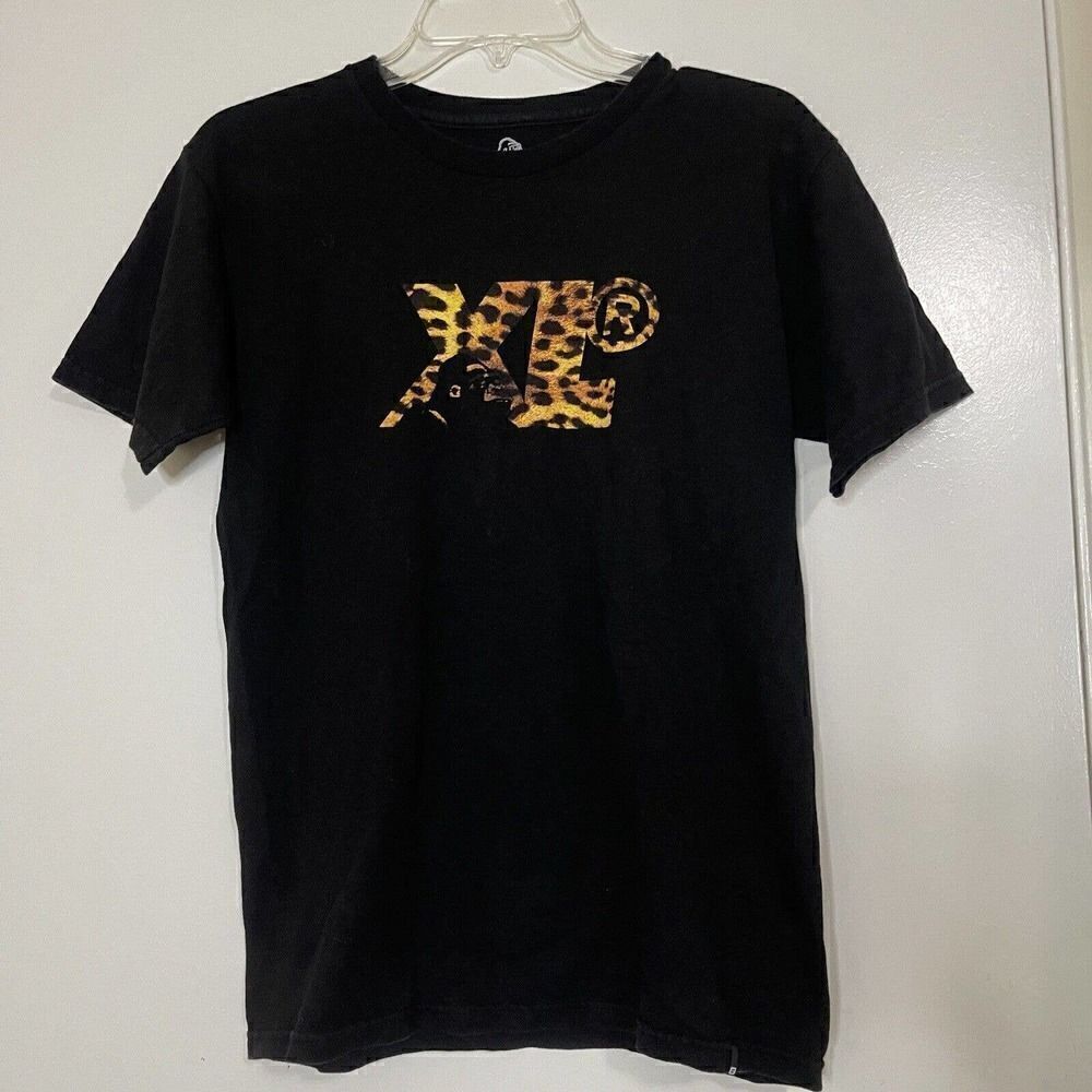 XLARGE clothing co. Los angeles Black crew neck cheetah logo cotton tshirt